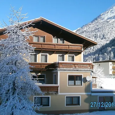 Maison d'hôtes Gaestehaus Hirschenhof Sölden